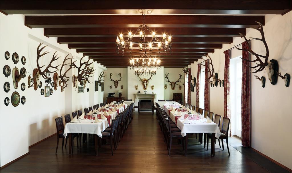 Hubertus Hof Landhotel Balatonfenyves Ngoại thất bức ảnh
