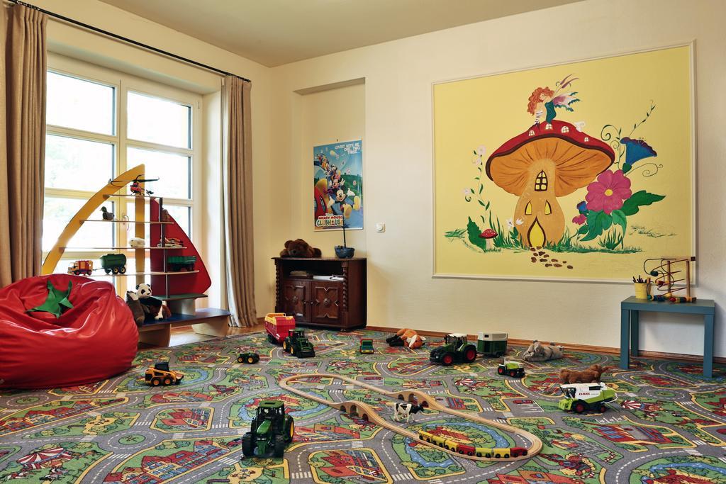 Hubertus Hof Landhotel Balatonfenyves Ngoại thất bức ảnh