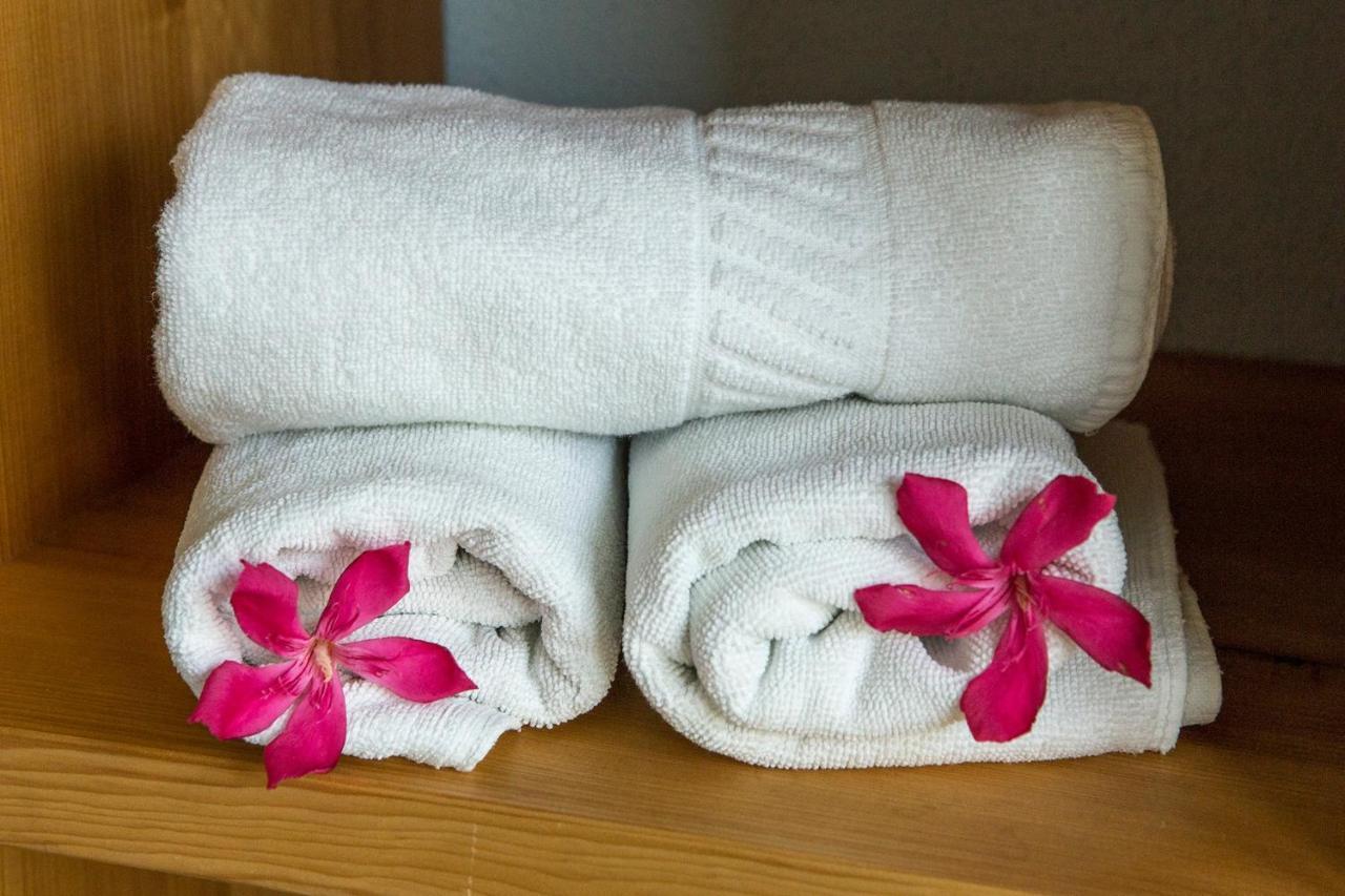 Hubertus Hof Landhotel Balatonfenyves Ngoại thất bức ảnh