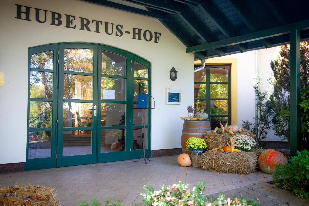 Hubertus Hof Landhotel Balatonfenyves Ngoại thất bức ảnh